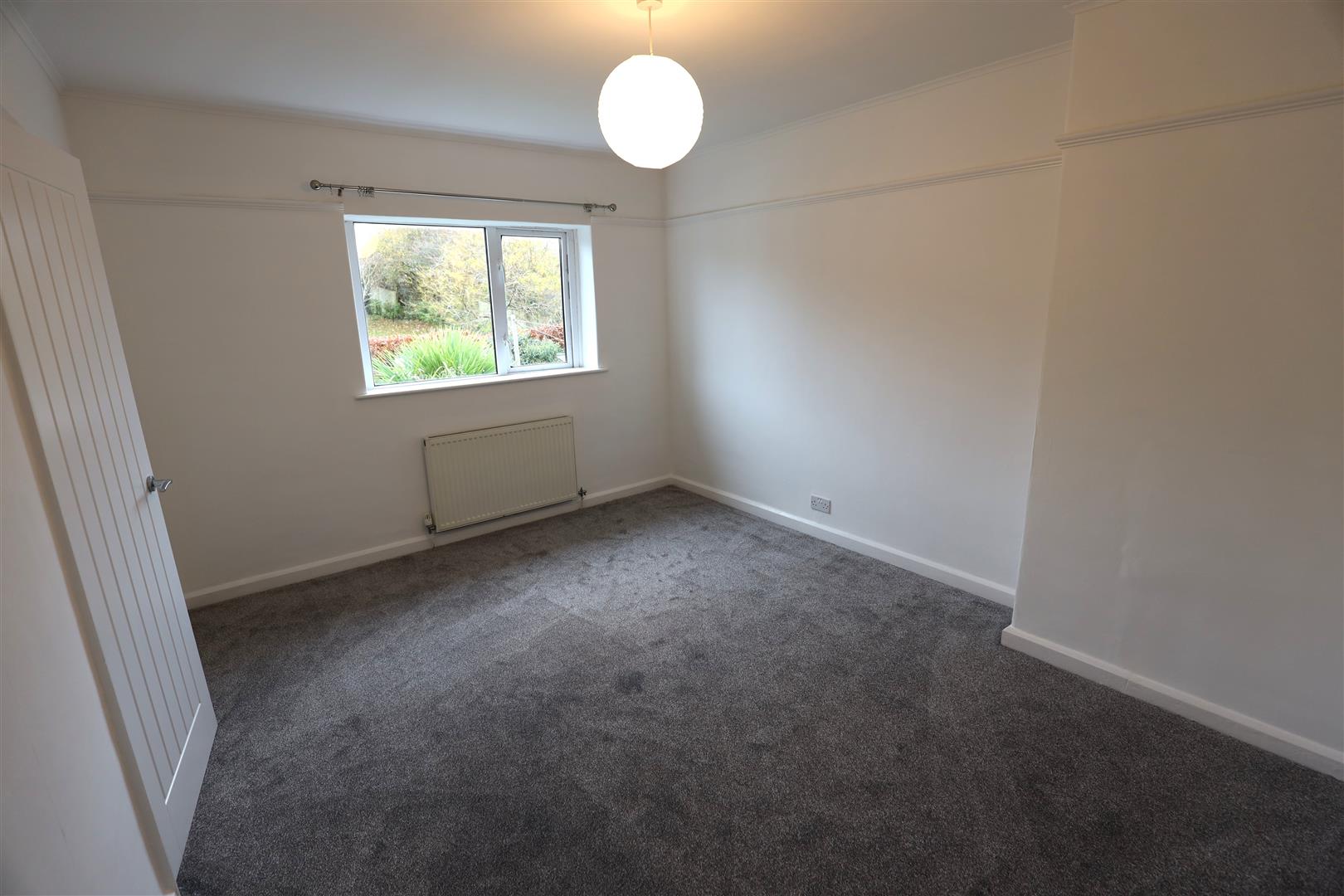 8 Grants Field The Downs, St Nicholas, Cardiff CF5 6SE